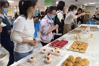 春暖花開季，相約女神節(jié)，華逸府邀您共享美好食光！